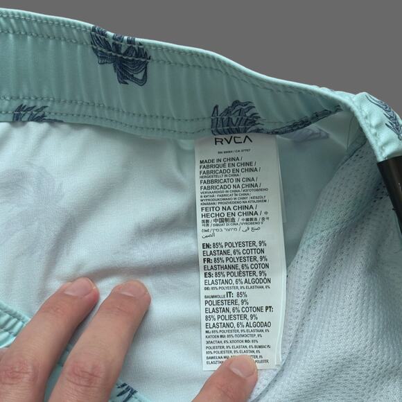 RVCA Pommier Palms 17” Boardshorts Blue Haze XL AVYBS00366 NWT $60 MSRP - Picture 6 of 9